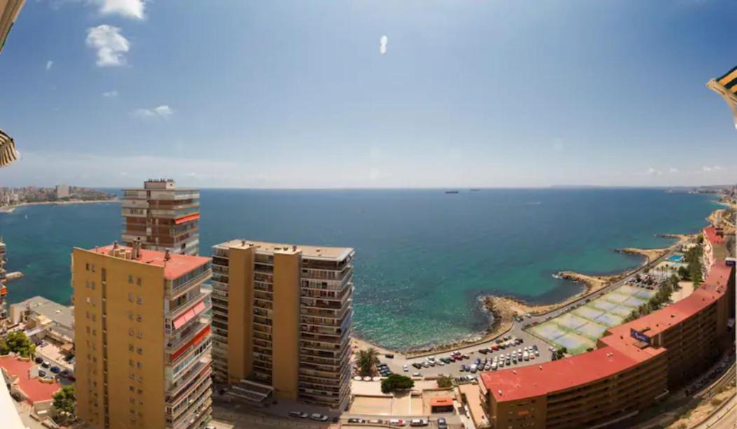 Beach Apartment With Fantastic Seaview Alicante Eksteriør billede